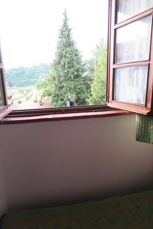 Agriturismo Rupestr Canelli Szoba fotó